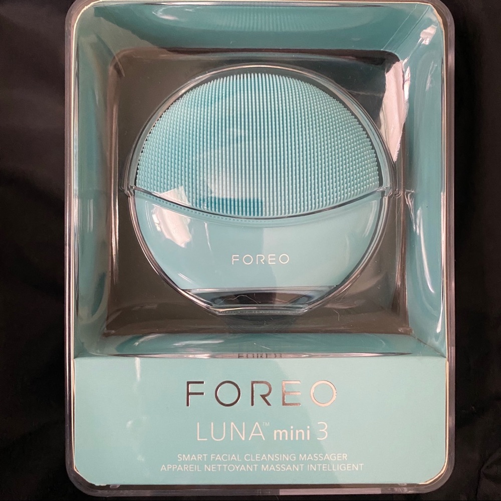FOREO Luna Mini 3- Trade for SPANX Leggings